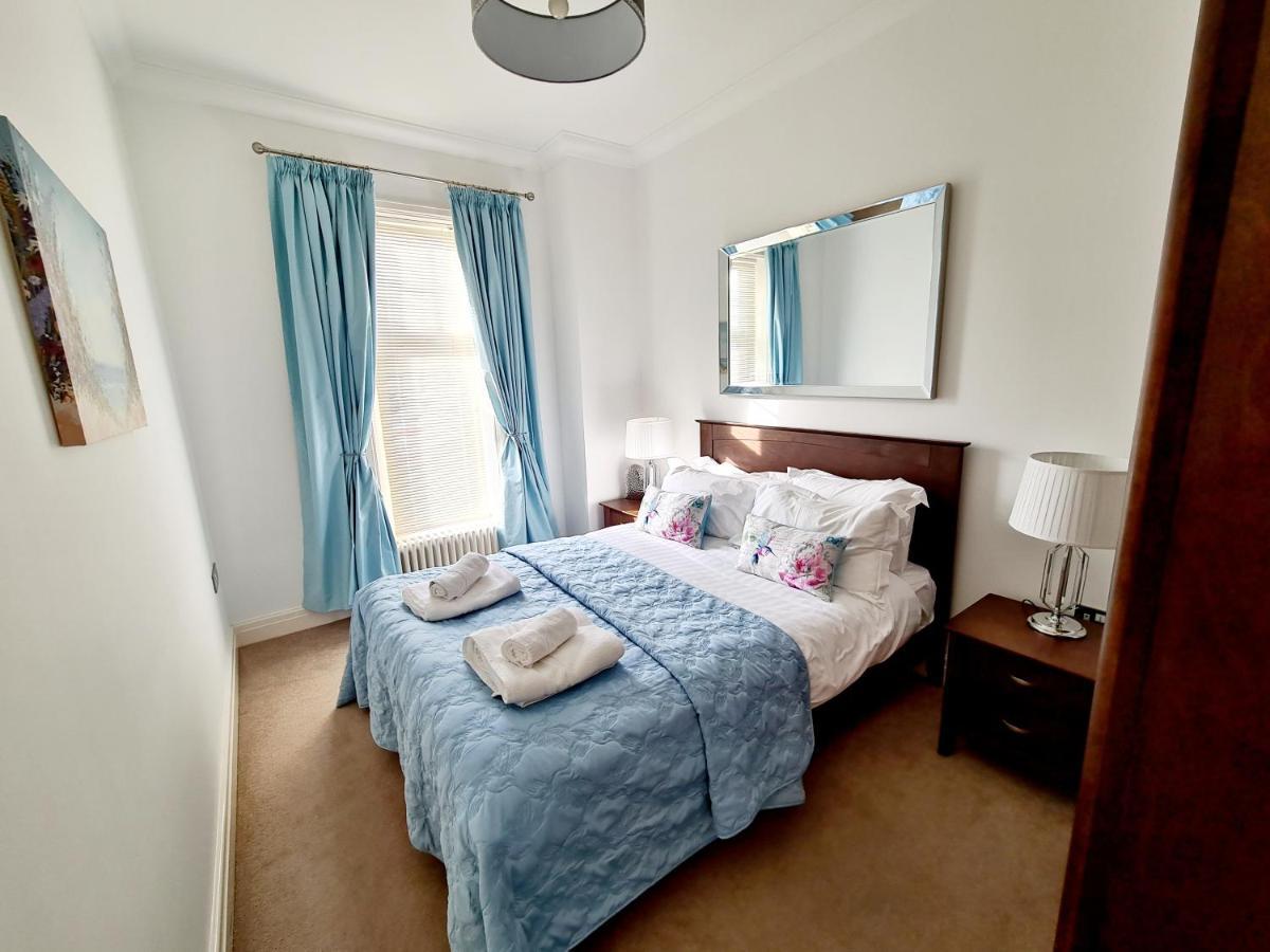 Vitamin Sea - Beachfront Apartment - Sleeps 4 램즈게이트 외부 사진