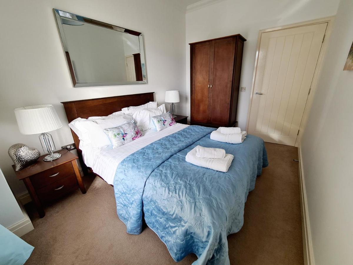 Vitamin Sea - Beachfront Apartment - Sleeps 4 램즈게이트 외부 사진
