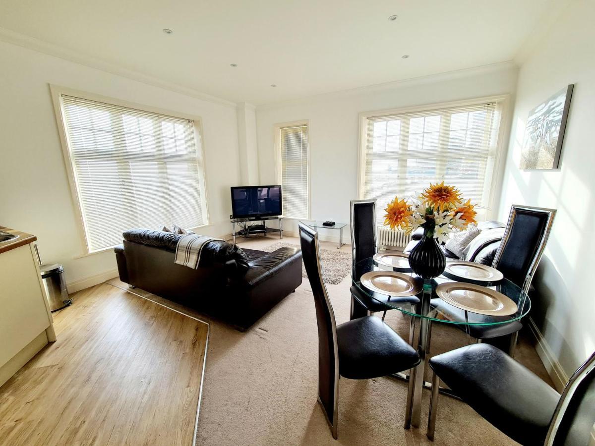 Vitamin Sea - Beachfront Apartment - Sleeps 4 램즈게이트 외부 사진