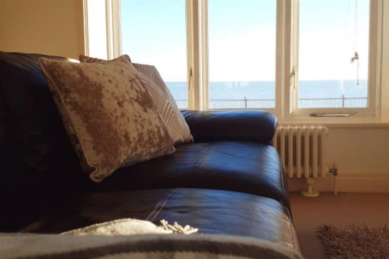 Vitamin Sea - Beachfront Apartment - Sleeps 4 램즈게이트 외부 사진