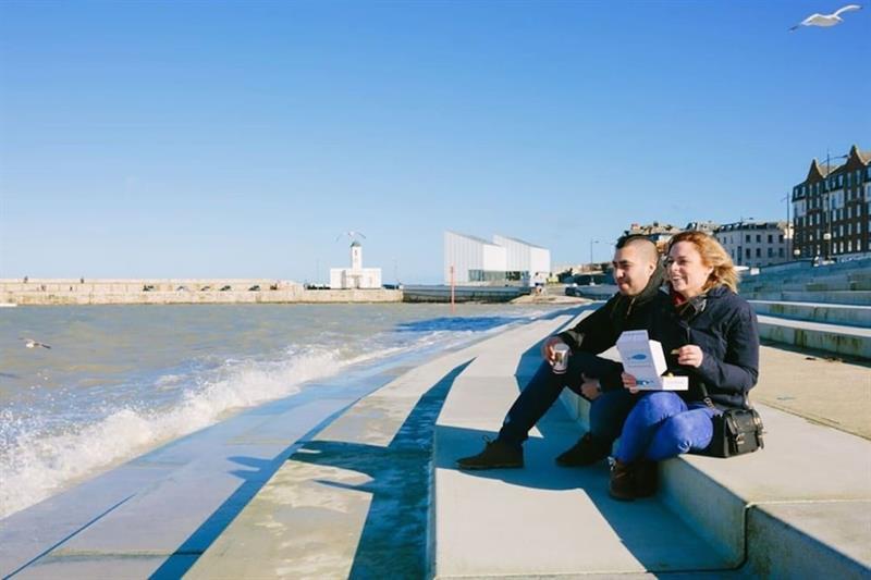Vitamin Sea - Beachfront Apartment - Sleeps 4 램즈게이트 외부 사진